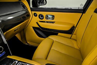 2022 Rolls-Royce Black Badge Cullinan   - Photo 41 - Joliet, IL 60435