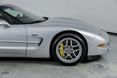2002 Chevrolet Corvette Z06   - Photo 15 - Joliet, IL 60435