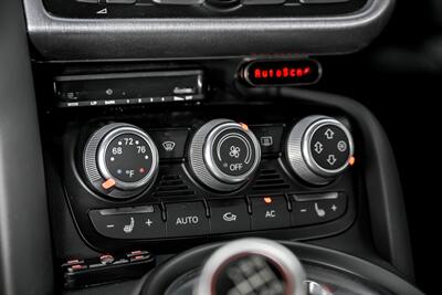 2012 Audi R8 5.2 quattro   - Photo 34 - Joliet, IL 60435
