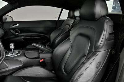 2012 Audi R8 5.2 quattro   - Photo 23 - Joliet, IL 60435