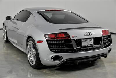 2012 Audi R8 5.2 quattro   - Photo 11 - Joliet, IL 60435