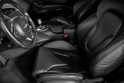 2012 Audi R8 5.2 quattro   - Photo 22 - Joliet, IL 60435