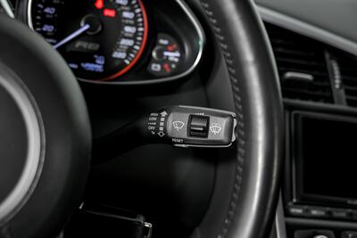 2012 Audi R8 5.2 quattro   - Photo 30 - Joliet, IL 60435