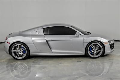 2012 Audi R8 5.2 quattro   - Photo 15 - Joliet, IL 60435