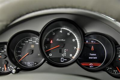 2013 Porsche Cayenne Turbo   - Photo 29 - Joliet, IL 60435