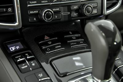 2013 Porsche Cayenne Turbo   - Photo 38 - Joliet, IL 60435