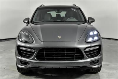 2013 Porsche Cayenne Turbo   - Photo 5 - Joliet, IL 60435