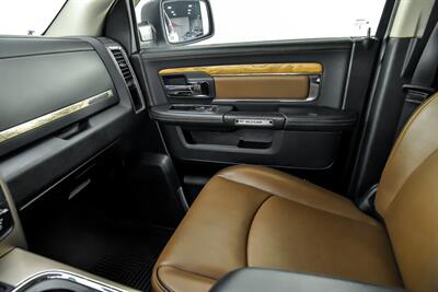 2017 RAM 1500 Laramie Longhorn   - Photo 36 - Joliet, IL 60435