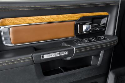 2017 RAM 1500 Laramie Longhorn   - Photo 18 - Joliet, IL 60435