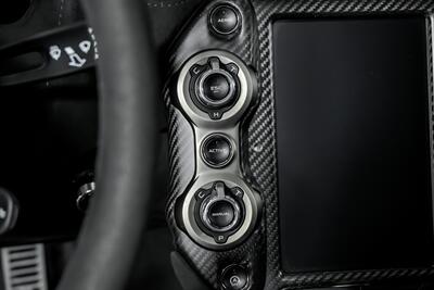 2018 McLaren 720S Performance   - Photo 37 - Joliet, IL 60435