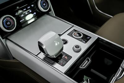 2023 Land Rover Range Rover P530 SV LWB   - Photo 39 - Joliet, IL 60435