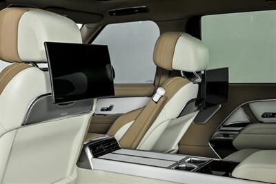 2023 Land Rover Range Rover P530 SV LWB   - Photo 26 - Joliet, IL 60435