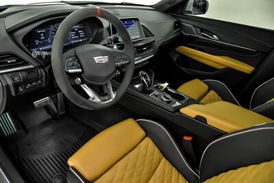 2022 Cadillac CT4-V Blackwing-HUGE MSRP-LOADED WITH CARBON   - Photo 22 - Joliet, IL 60435