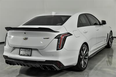 2022 Cadillac CT4-V Blackwing-HUGE MSRP-LOADED WITH CARBON   - Photo 12 - Joliet, IL 60435