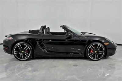2017 Porsche 718 Boxster S - Photo 14 - Joliet, IL 60435