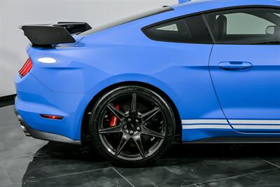 2022 Ford Mustang Shelby GT500-CARBON FIBER TRACK PACK-$104K MSRP   - Photo 12 - Joliet, IL 60435
