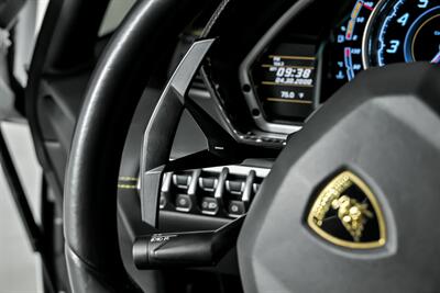 2017 Lamborghini Aventador LP 700-4-FRESH SERVICE!   - Photo 33 - Joliet, IL 60435