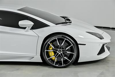 2017 Lamborghini Aventador LP 700-4-FRESH SERVICE!   - Photo 15 - Joliet, IL 60435