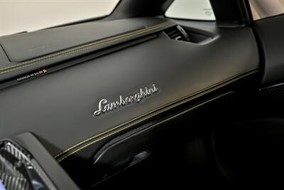 2017 Lamborghini Aventador LP 700-4-FRESH SERVICE!   - Photo 36 - Joliet, IL 60435