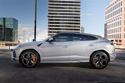 2019 Lamborghini Urus   - Photo 3 - Joliet, IL 60435