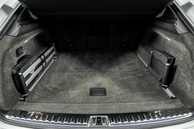 2017 Bentley Bentayga W12   - Photo 16 - Joliet, IL 60435