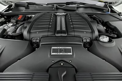 2017 Bentley Bentayga W12   - Photo 17 - Joliet, IL 60435