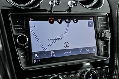 2017 Bentley Bentayga W12   - Photo 36 - Joliet, IL 60435