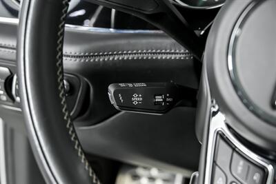 2017 Bentley Bentayga W12   - Photo 31 - Joliet, IL 60435