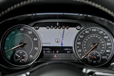 2017 Bentley Bentayga W12   - Photo 28 - Joliet, IL 60435