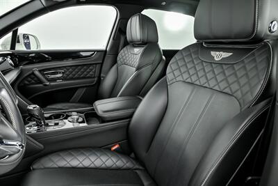 2017 Bentley Bentayga W12   - Photo 22 - Joliet, IL 60435