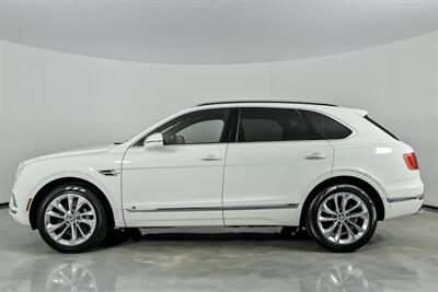 2017 Bentley Bentayga W12   - Photo 8 - Joliet, IL 60435