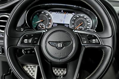 2017 Bentley Bentayga W12   - Photo 29 - Joliet, IL 60435