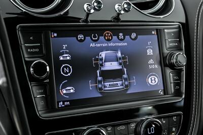 2017 Bentley Bentayga W12   - Photo 34 - Joliet, IL 60435