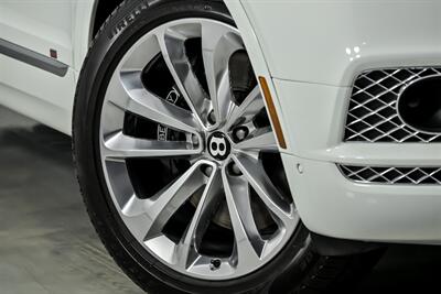 2017 Bentley Bentayga W12   - Photo 4 - Joliet, IL 60435