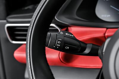 2024 Lotus Emira V6 First Edition   - Photo 30 - Joliet, IL 60435