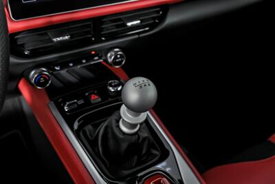 2024 Lotus Emira V6 First Edition   - Photo 36 - Joliet, IL 60435