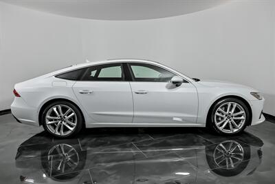 2022 Audi A7 quattro Premium 55 TFSI   - Photo 14 - Joliet, IL 60435