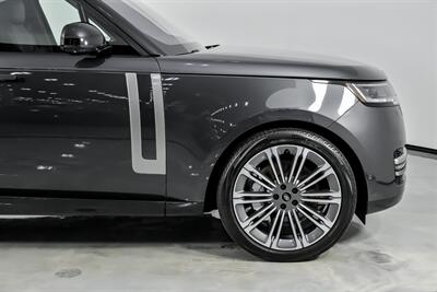 2023 Land Rover Range Rover P530 SE   - Photo 15 - Joliet, IL 60435