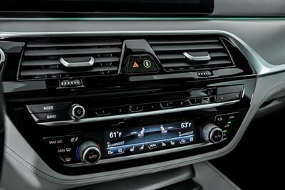 2021 BMW M5 COMPETITION-RARE SIGNAL GREEN-BIG $132K MSRP   - Photo 37 - Joliet, IL 60435