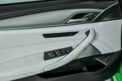 2021 BMW M5 COMPETITION-RARE SIGNAL GREEN-BIG $132K MSRP   - Photo 18 - Joliet, IL 60435
