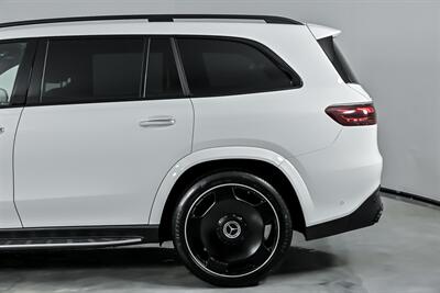 2024 Mercedes-Benz GLS AMG GLS 63   - Photo 9 - Joliet, IL 60435