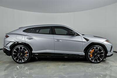 2023 Lamborghini Urus S   - Photo 14 - Joliet, IL 60435