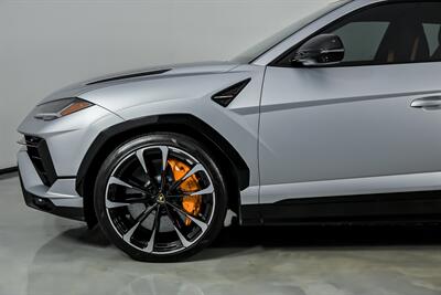 2023 Lamborghini Urus S   - Photo 7 - Joliet, IL 60435
