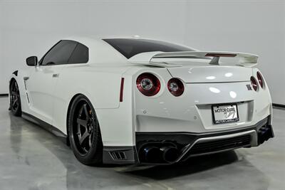 2019 Nissan GT-R Premium-$40K MODS-FULL PPF   - Photo 11 - Joliet, IL 60435