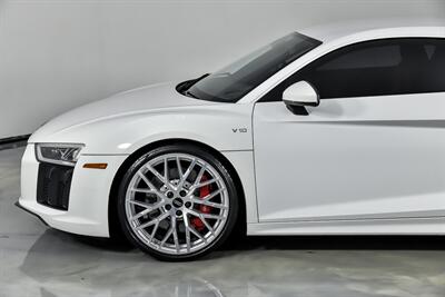 2017 Audi R8 5.2 quattro V10   - Photo 5 - Joliet, IL 60435