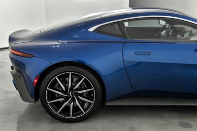 2020 Aston Martin Vantage   - Photo 12 - Joliet, IL 60435