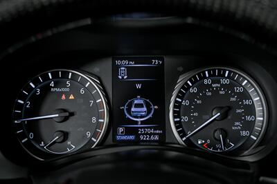 2022 INFINITI Q60 Red Sport 400-EXHAUST-STARLIGHT   - Photo 31 - Joliet, IL 60435