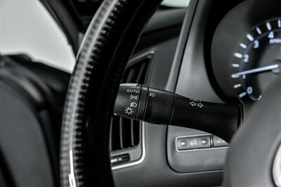 2022 INFINITI Q60 Red Sport 400-EXHAUST-STARLIGHT   - Photo 33 - Joliet, IL 60435