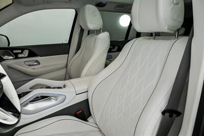 2024 Mercedes-Benz GLS Mercedes-Maybach GLS 600   - Photo 24 - Joliet, IL 60435