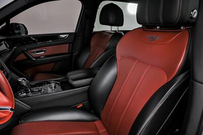 2018 Bentley Bentayga W12 Signature Edition   - Photo 21 - Joliet, IL 60435